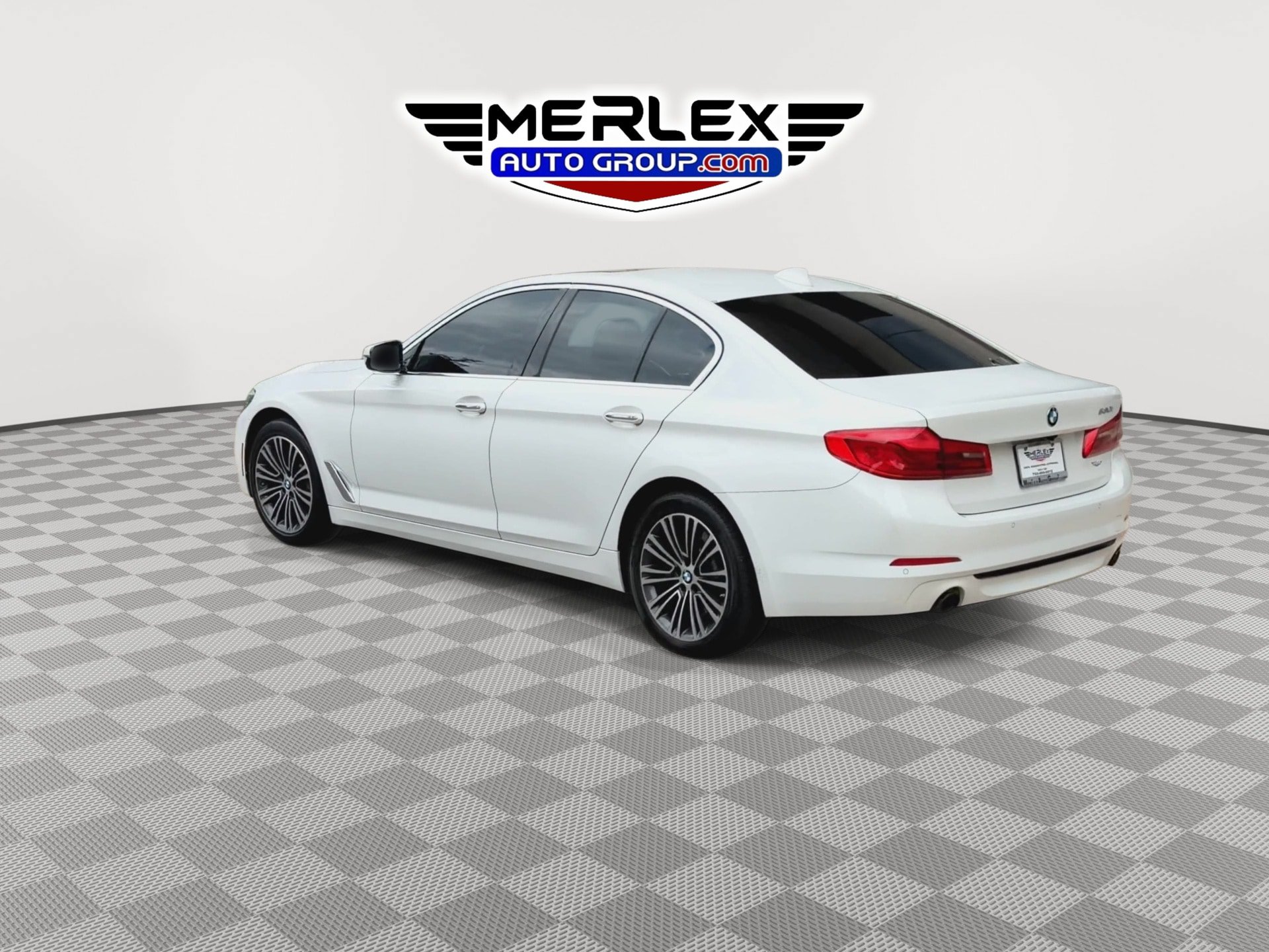 Used 2018 BMW 530i RWD image 6