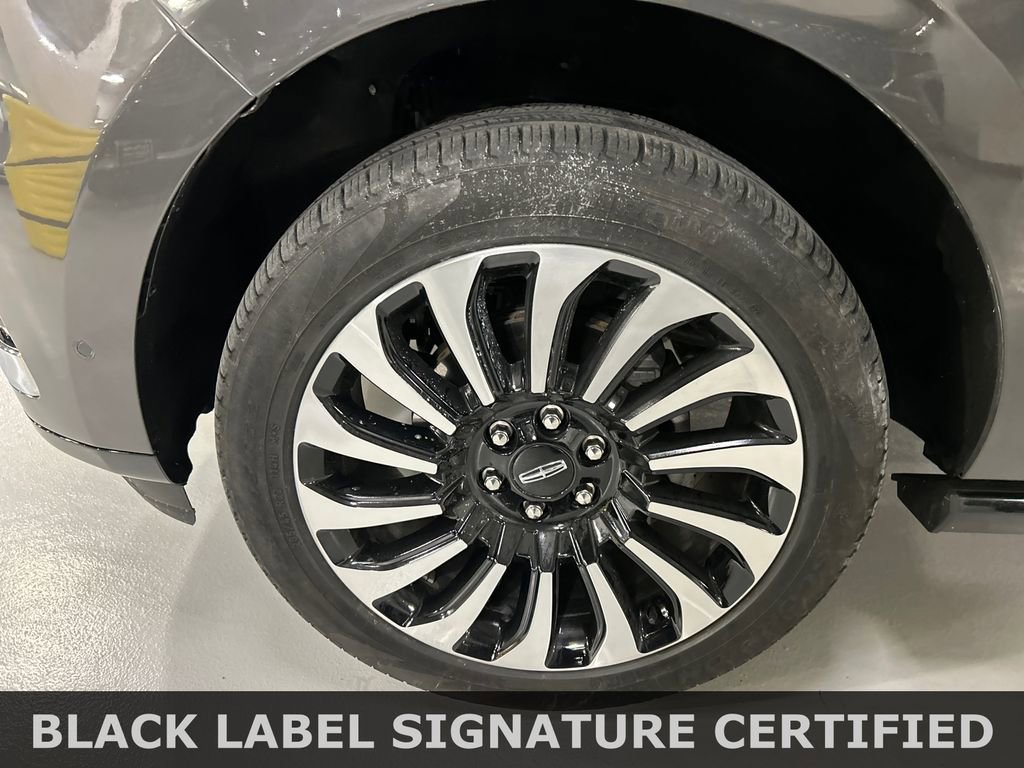 Used 2024 Lincoln Navigator L Black Label image 8