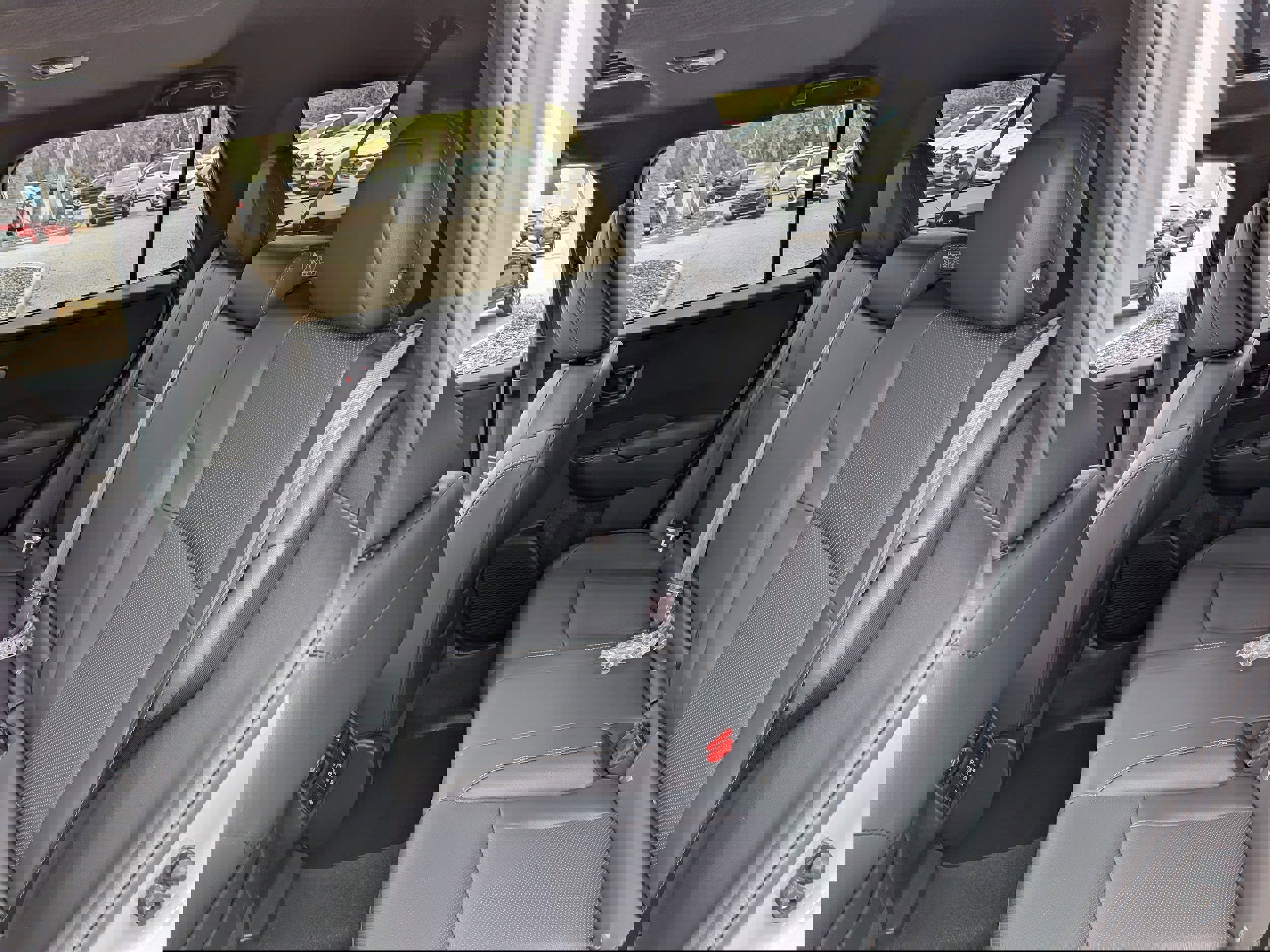 New 2026 Subaru Outback Limited AWD/4WD image 13