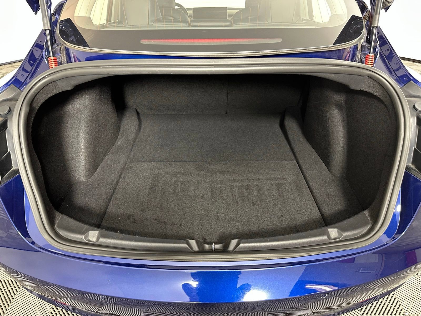 Used 2018 Tesla Model 3 Long Range image 29