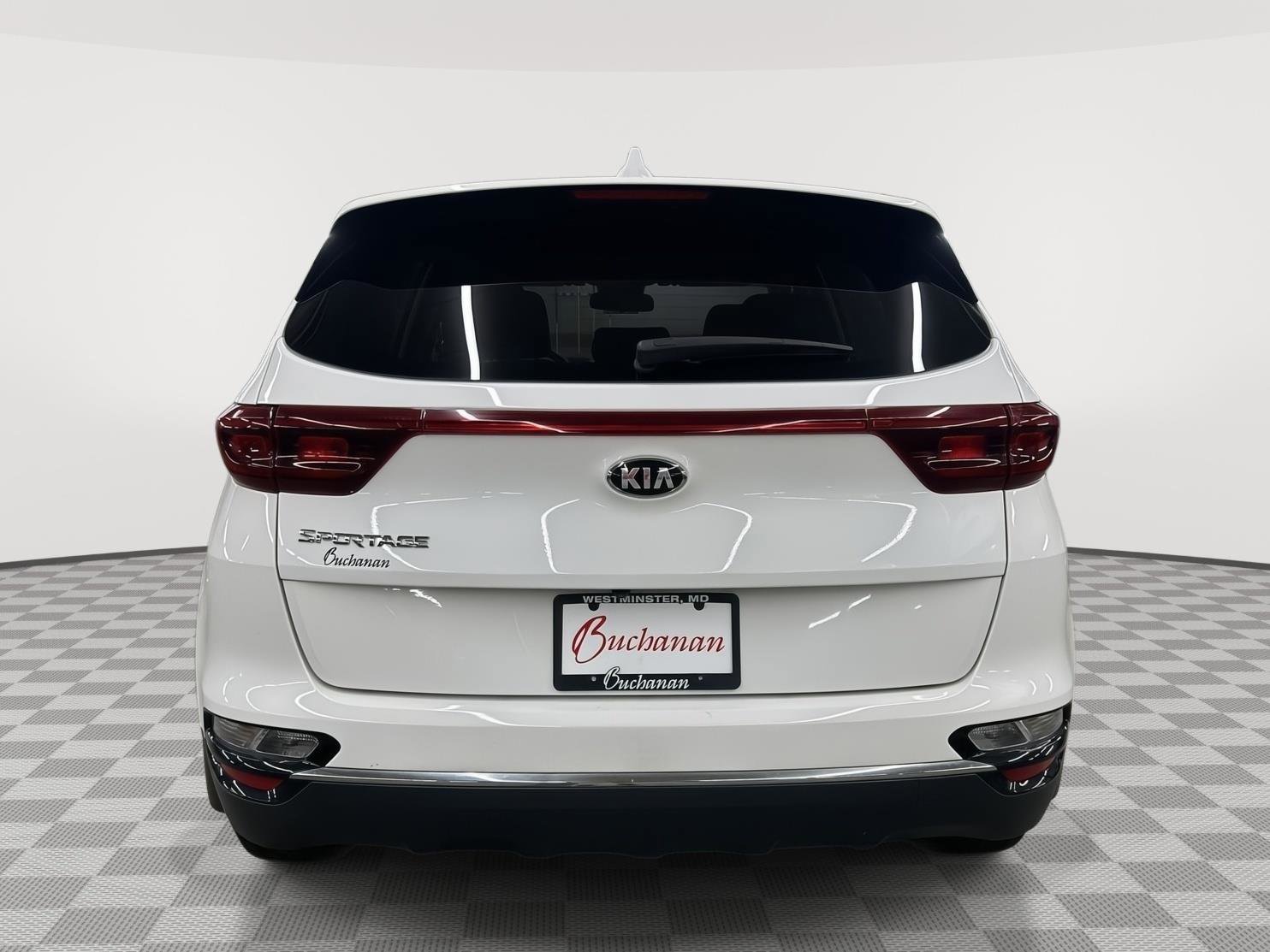 Used 2020 Kia Sportage LX image 5