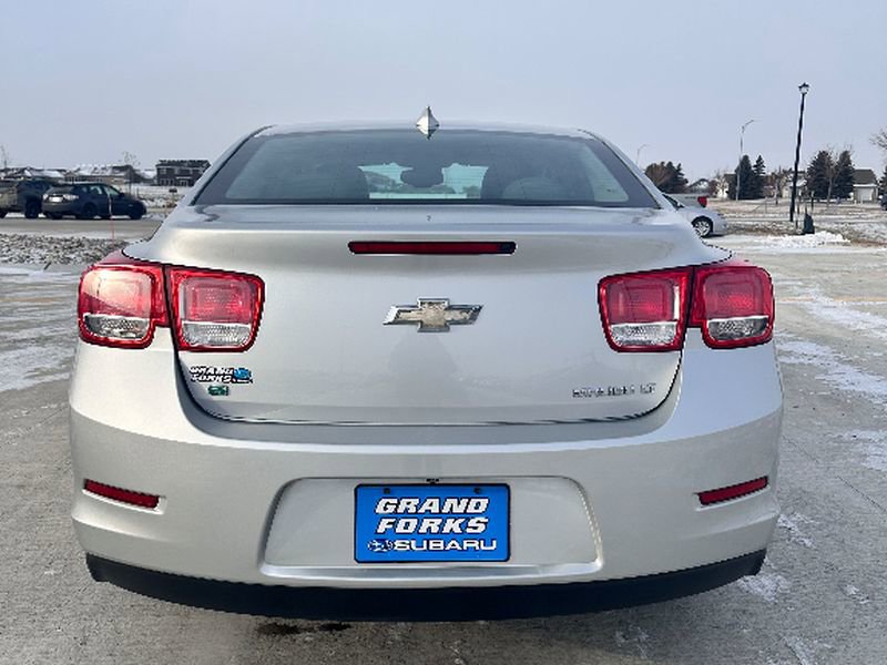Used 2015 Chevrolet Malibu LT w/ Power Convenience Package image 6