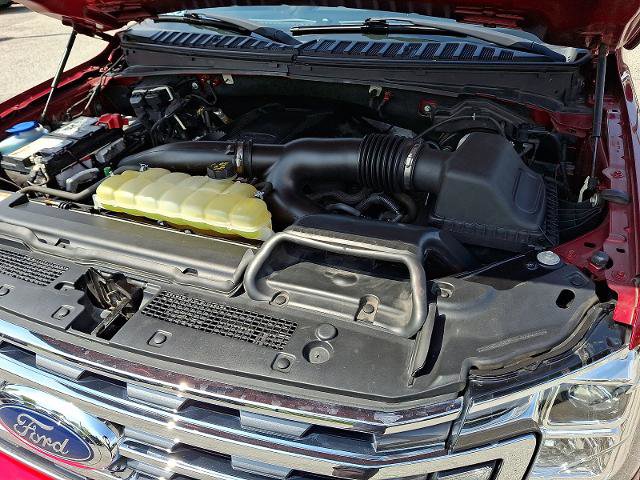 Certified 2018 Ford Expedition XLT AWD/4WD image 27