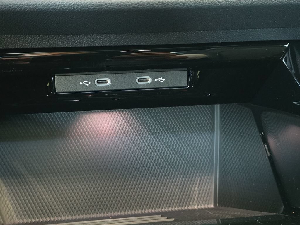 New 2026 Volkswagen Golf AWD/4WD image 16