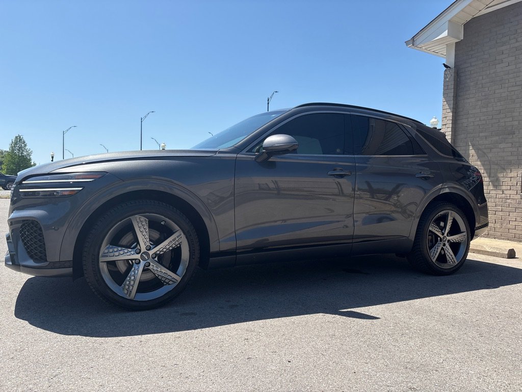 Used 2022 Genesis GV70 3.5T Sport w/ Sport Prestige Package AWD/4WD image 2