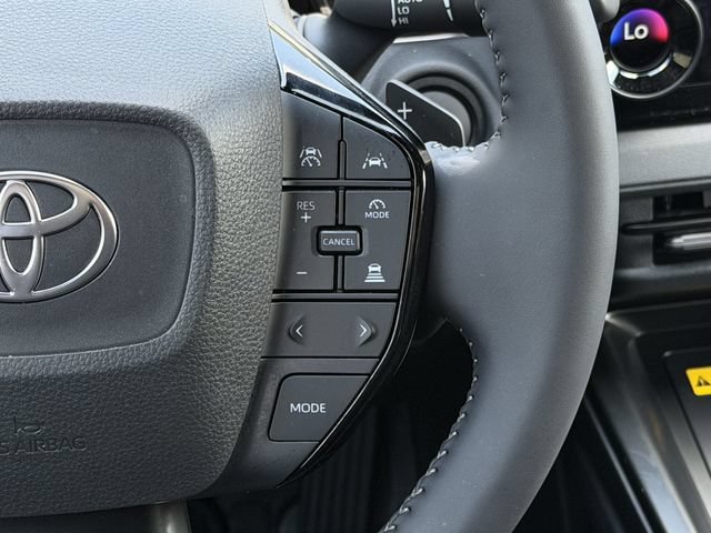 Used 2026 Toyota C-HR AWD/4WD image 14