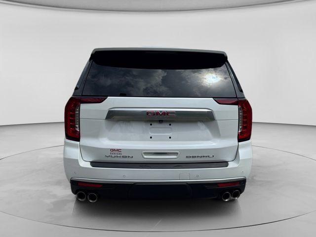 Used 2023 GMC Yukon XL Denali image 4