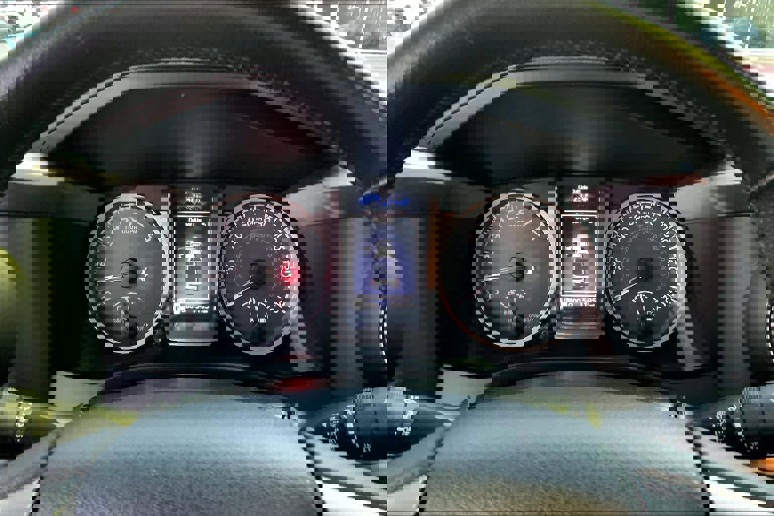 Certified 2018 Toyota Tacoma SR5 image 24