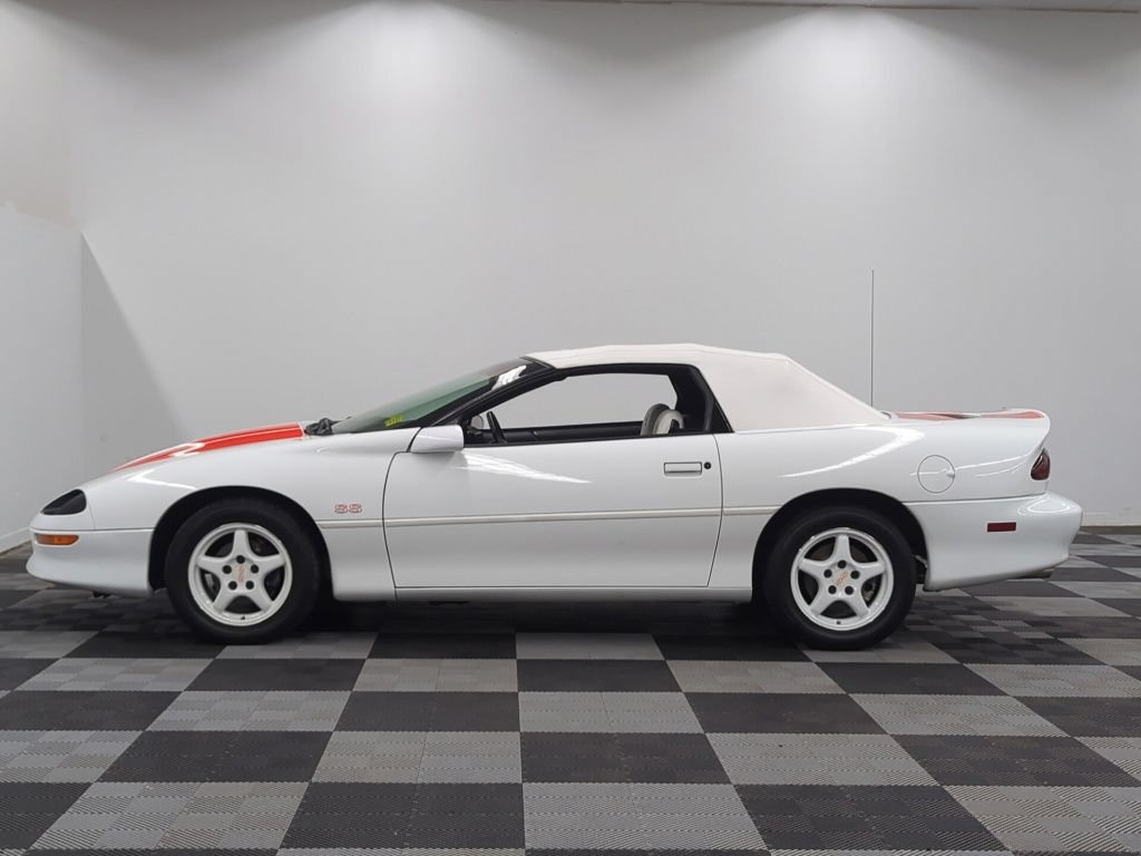 Used 1997 Chevrolet Camaro SS w/ SS Alteration Pkg RWD image 4