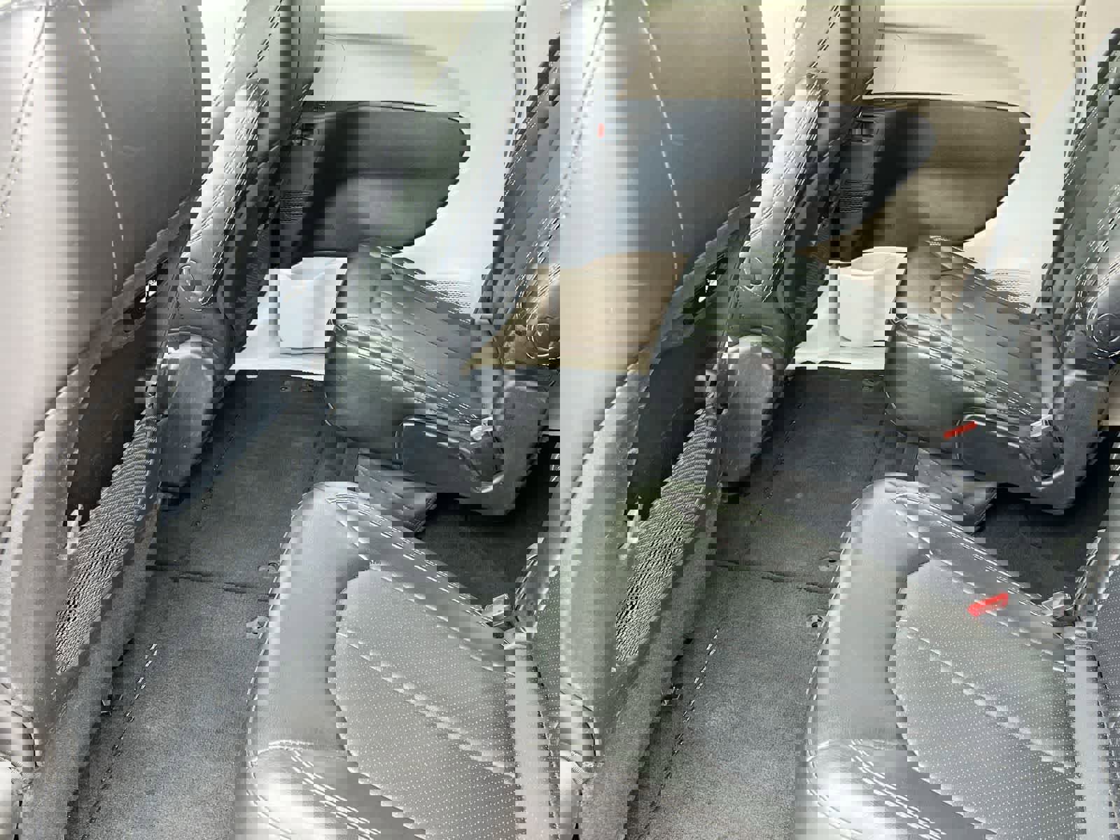 Used 2023 Chrysler Pacifica Touring-L image 18