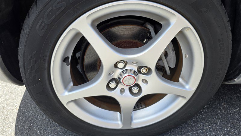 Used 2001 Toyota MR2 image 43