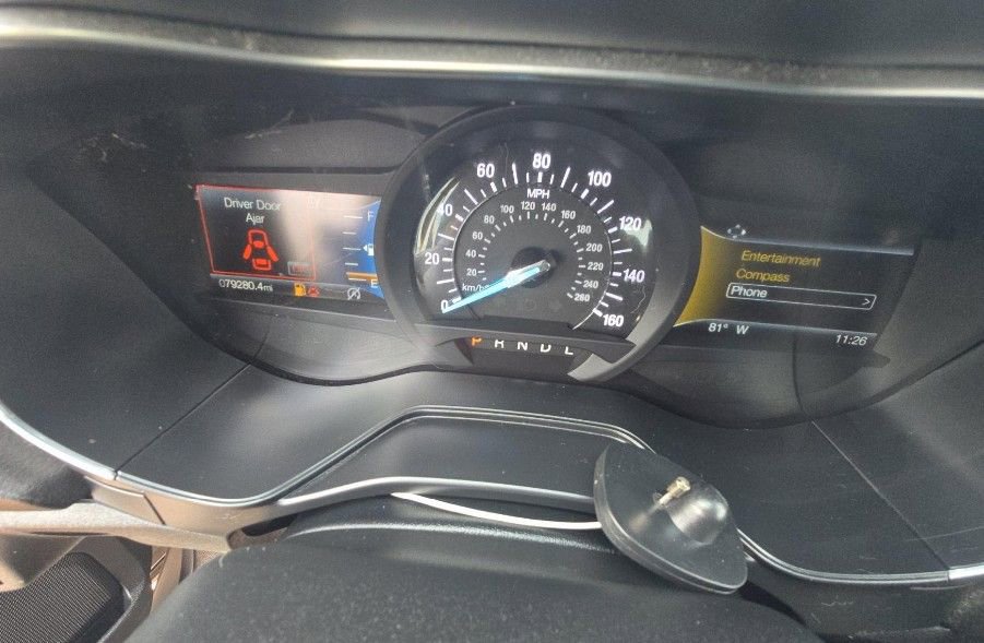 Used 2020 Ford Fusion SE image 10