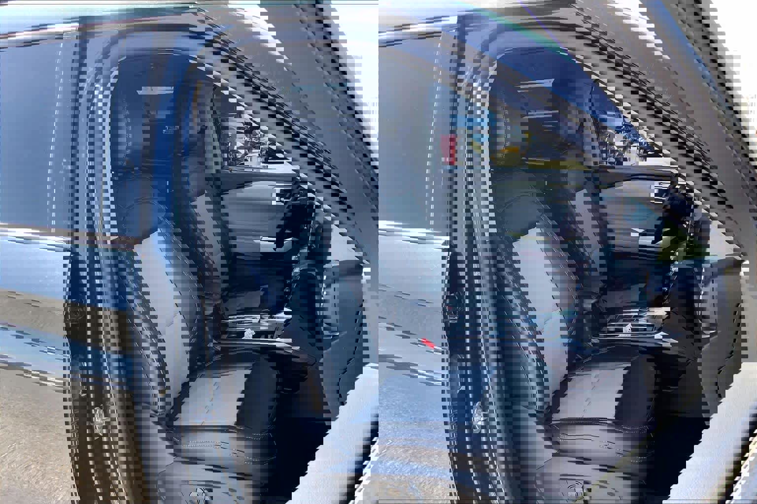 Certified 2023 Ford Explorer XLT w/ Equipment Group 202A image 9