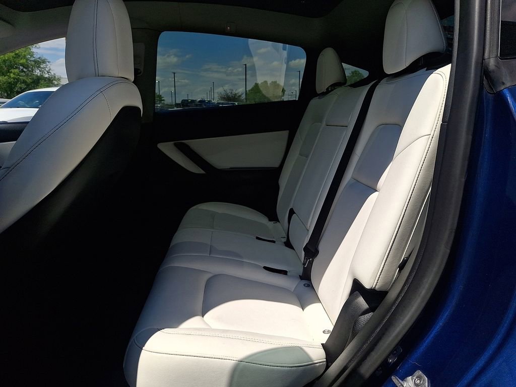 Used 2022 Tesla Model Y Performance AWD/4WD image 12