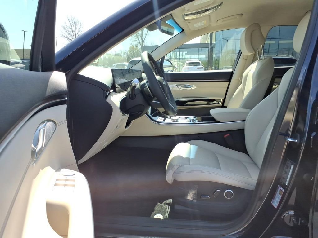 New 2026 Genesis GV70 2.5T image 15