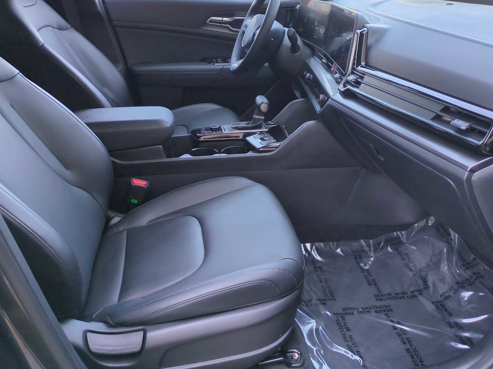 Used 2023 Kia Sportage EX image 22