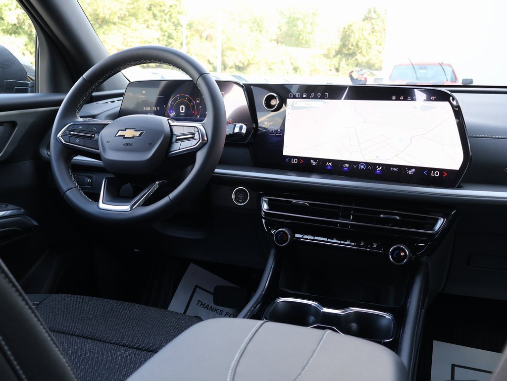 New 2026 Chevrolet Traverse LT w/ Driver Confidence Package image 27