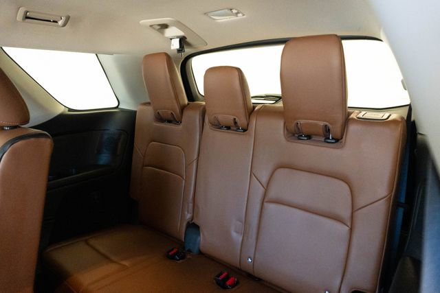 Used 2023 Nissan Pathfinder Platinum w/ Cargo Package image 23