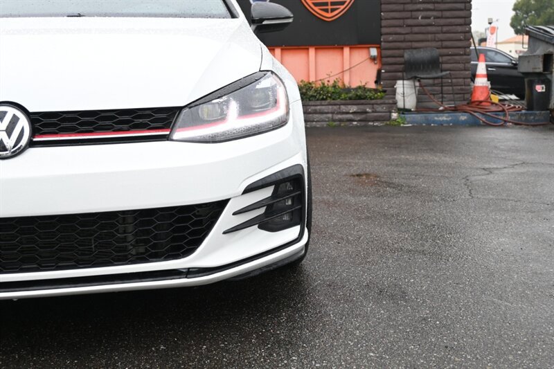 Used 2018 Volkswagen GTI S FWD image 5