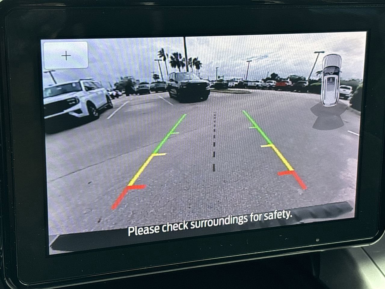 Used 2021 Ford Explorer XLT image 23