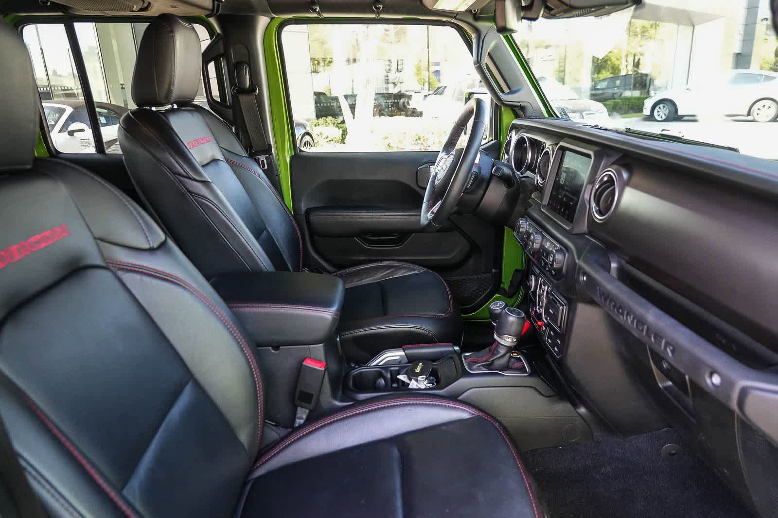 Used 2019 Jeep Wrangler Unlimited Rubicon AWD/4WD image 16