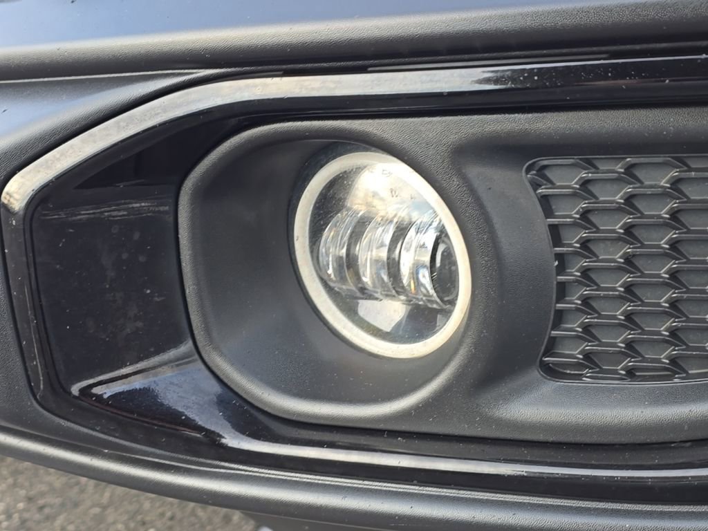 Used 2021 Jeep Gladiator Willys image 22