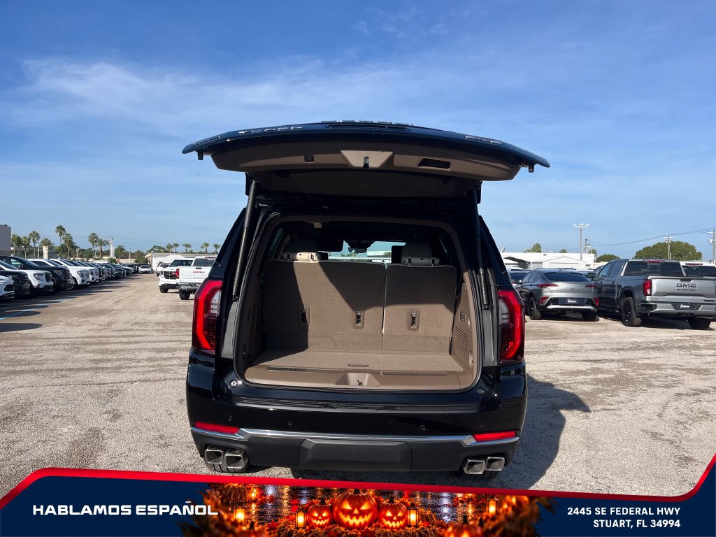 New 2027 GMC Yukon Denali w/ Denali Reserve Package AWD/4WD image 17