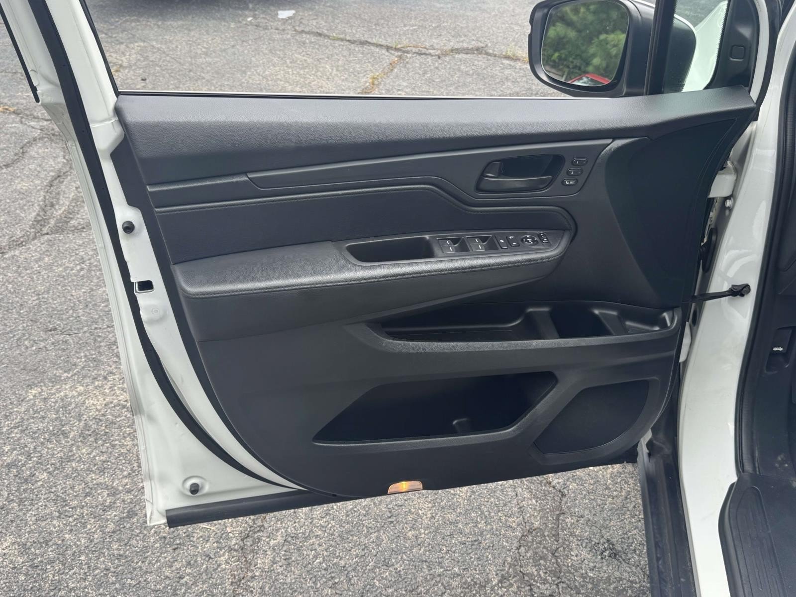 Used 2023 Honda Odyssey EX-L image 15