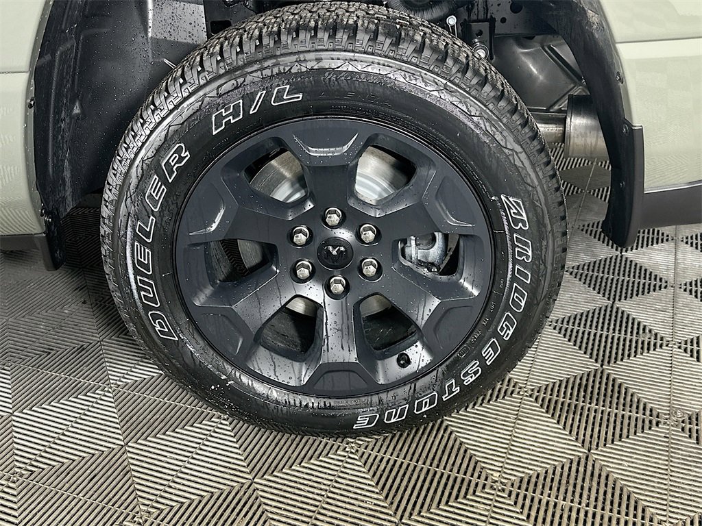 New 2026 RAM 1500 Express image 17