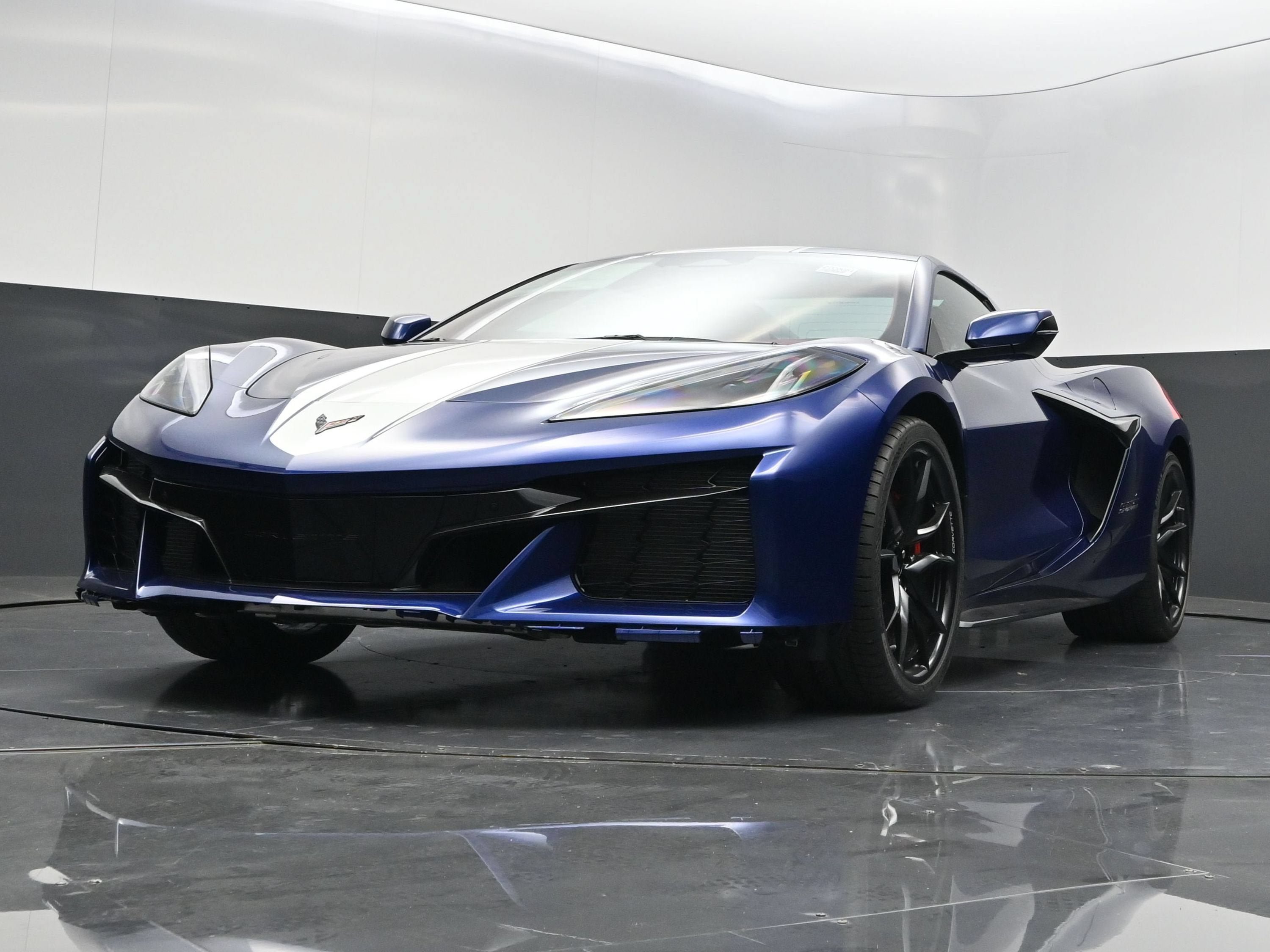 New 2027 Chevrolet Corvette Grand Sport RWD image 38