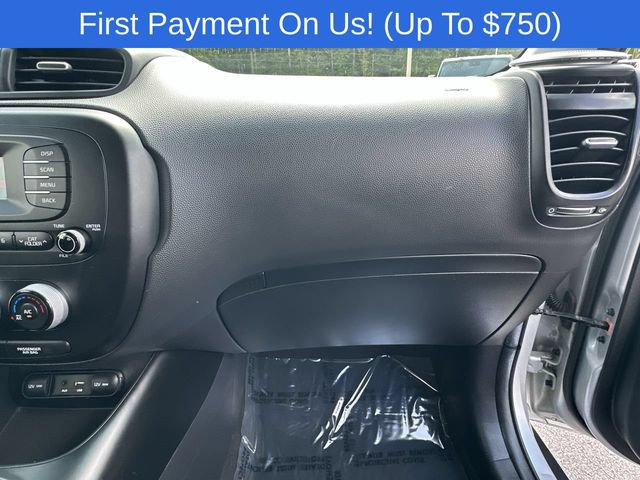 Used 2015 Kia Soul + FWD image 24