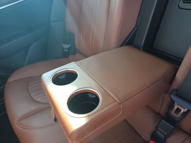 Used 2019 Maserati Levante image 25