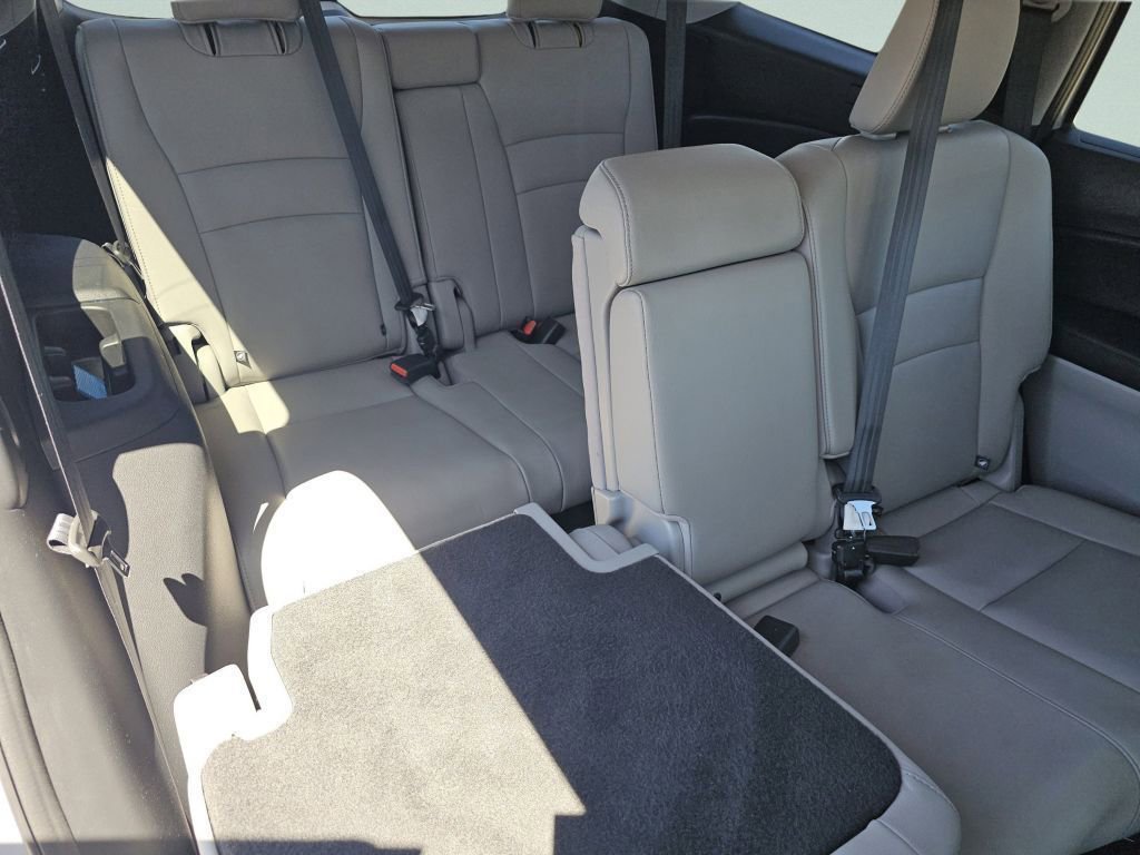 Used 2016 Honda Pilot EX-L image 5