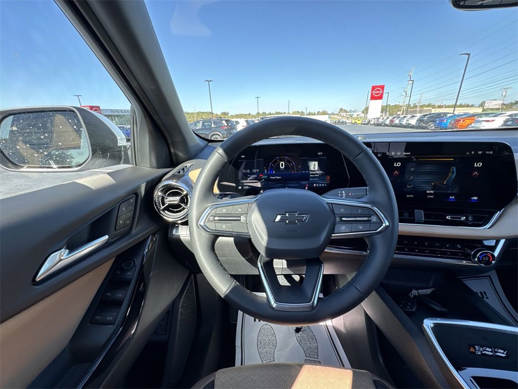 New 2026 Chevrolet Equinox ACTIV w/ Convenience Package III image 14