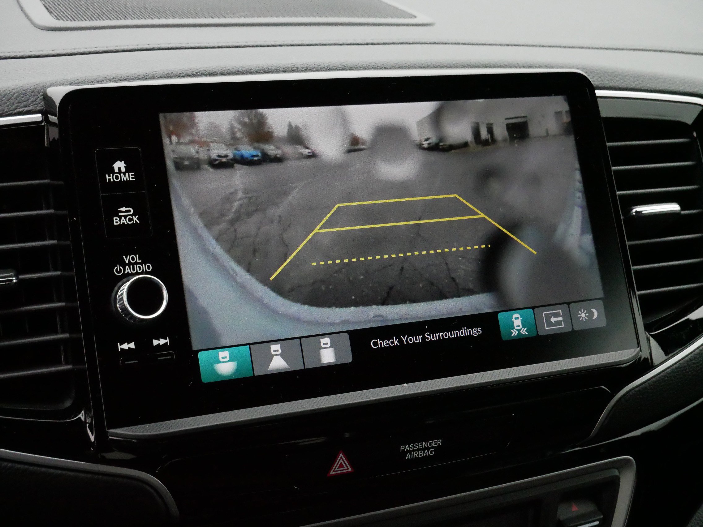 Certified 2025 Honda Ridgeline Black Edition image 32