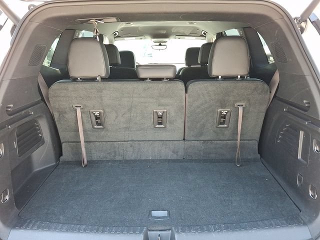 Used 2026 GMC Acadia Elevation w/ Elevation Premium Package FWD image 28