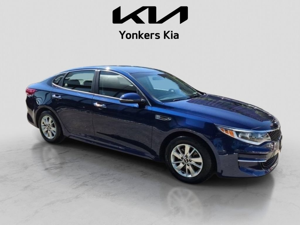 Used 2017 Kia Optima LX FWD image 4