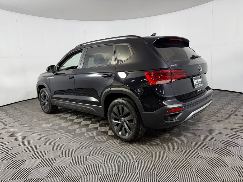 Used 2023 Volkswagen Taos S FWD image 7
