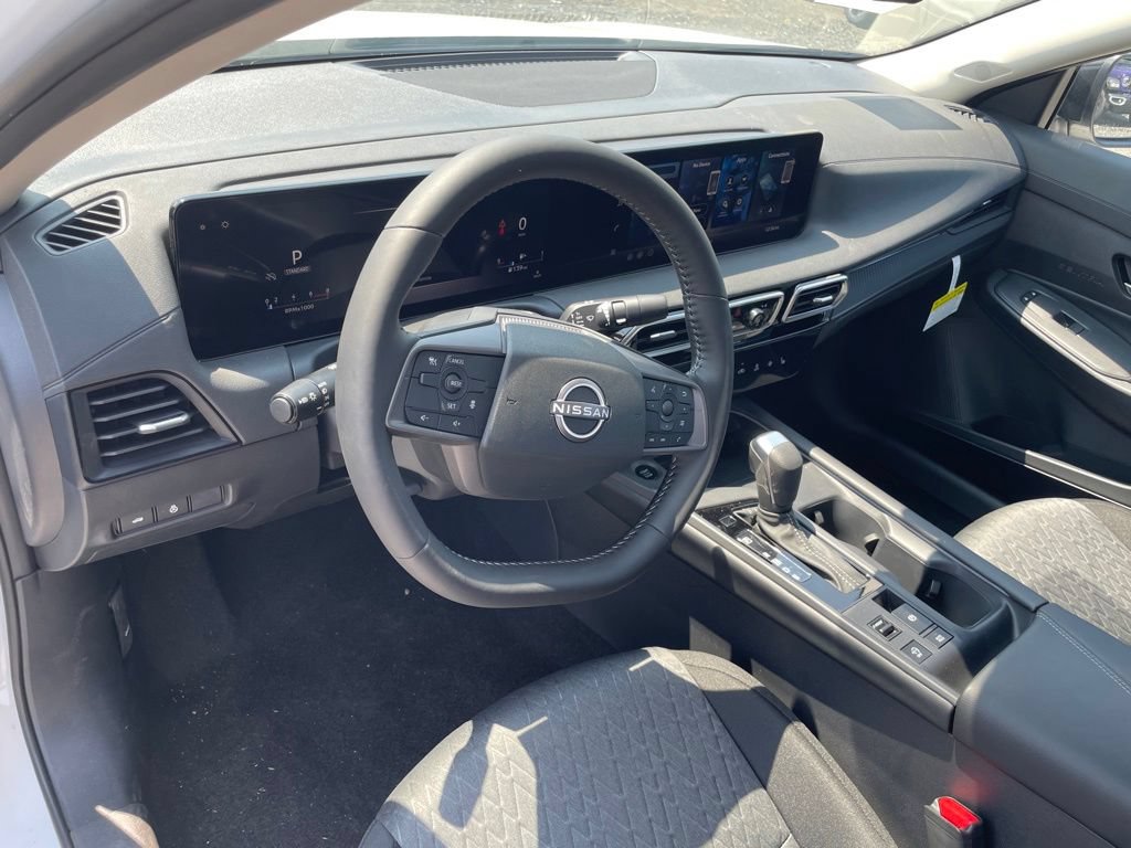 New 2026 Nissan Sentra SV w/ SV Convenience Package FWD image 8