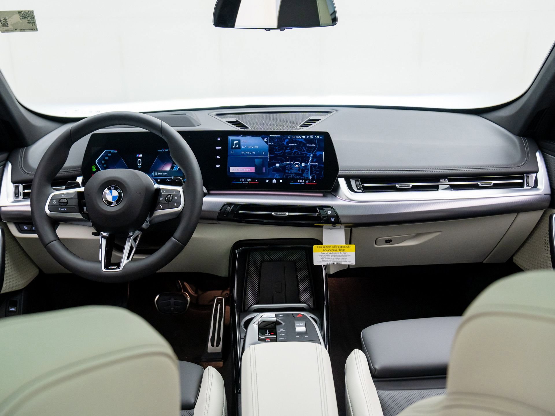New 2026 BMW X1 xDrive28i w/ Technology Package AWD/4WD image 11