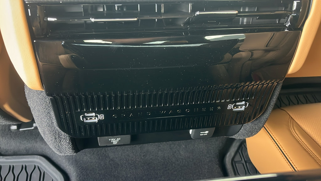 New 2026 Jeep Grand Wagoneer Summit AWD/4WD image 24