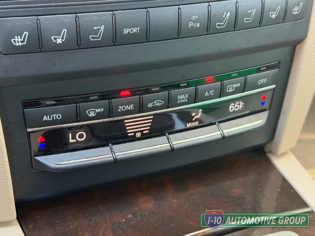 Used 2012 Mercedes-Benz E 550 Cabriolet image 28