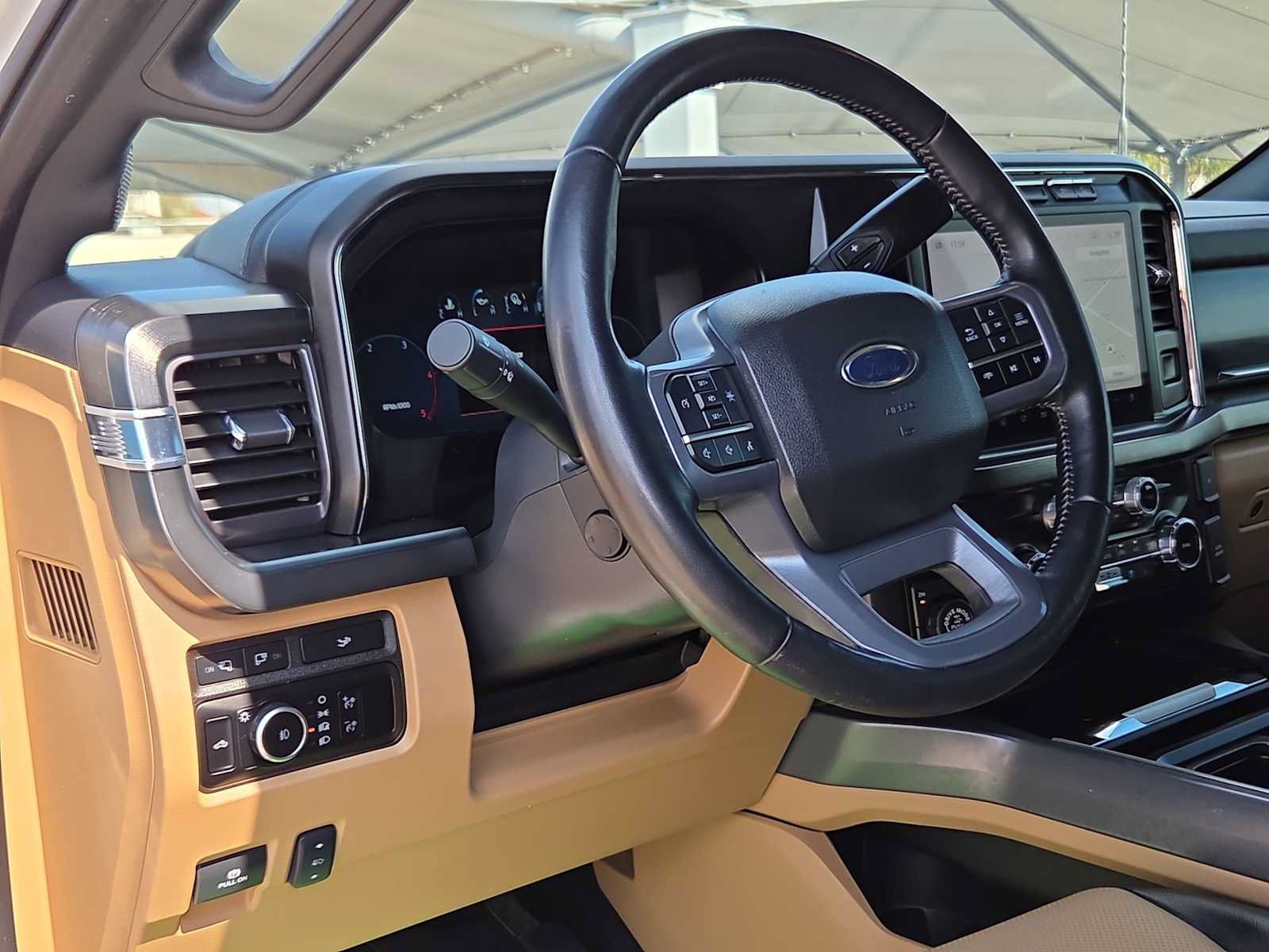 Used 2024 Ford F250 Lariat w/ Tremor Off-Road Package AWD/4WD image 10