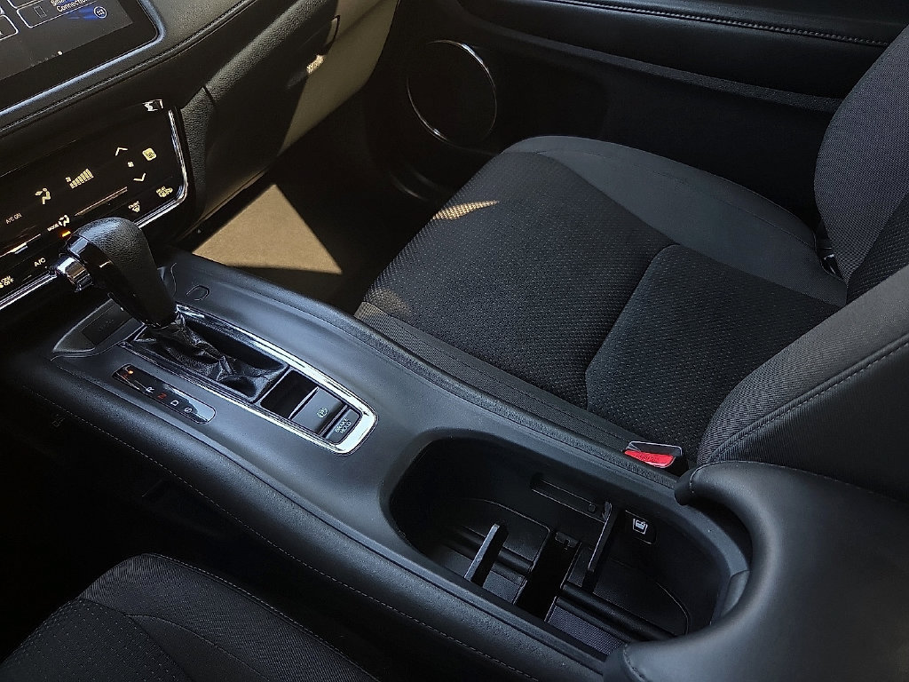 Used 2020 Honda HR-V EX image 25