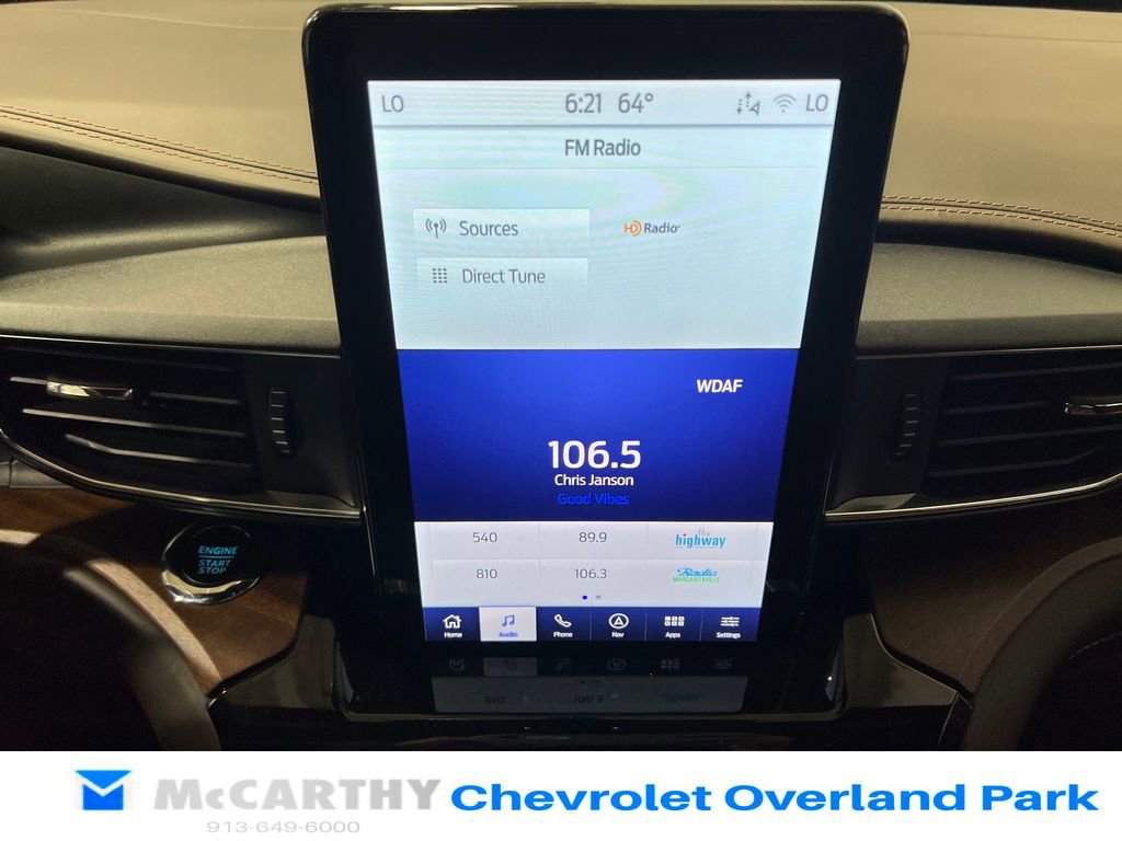 Used 2023 Ford Explorer King Ranch w/ Technology Package AWD/4WD image 22