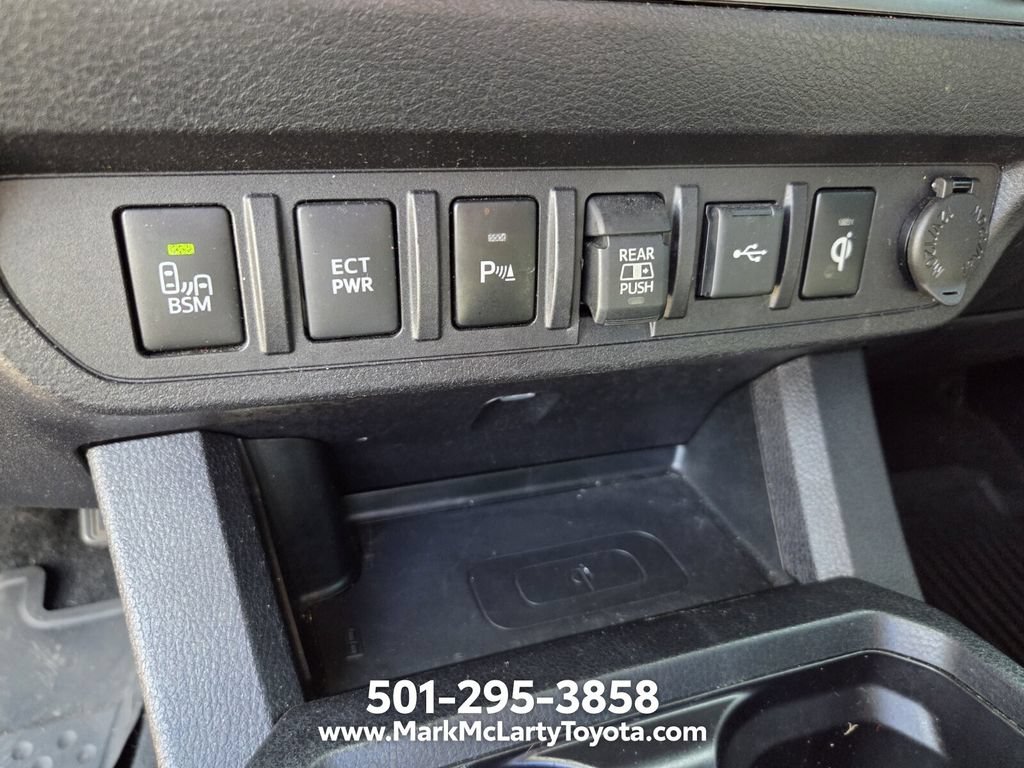 Used 2023 Toyota Tacoma TRD Off-Road w/ Technology Package AWD/4WD image 25