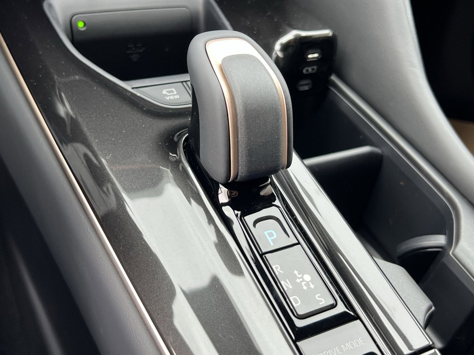 New 2026 Toyota Crown Signia AWD/4WD image 17