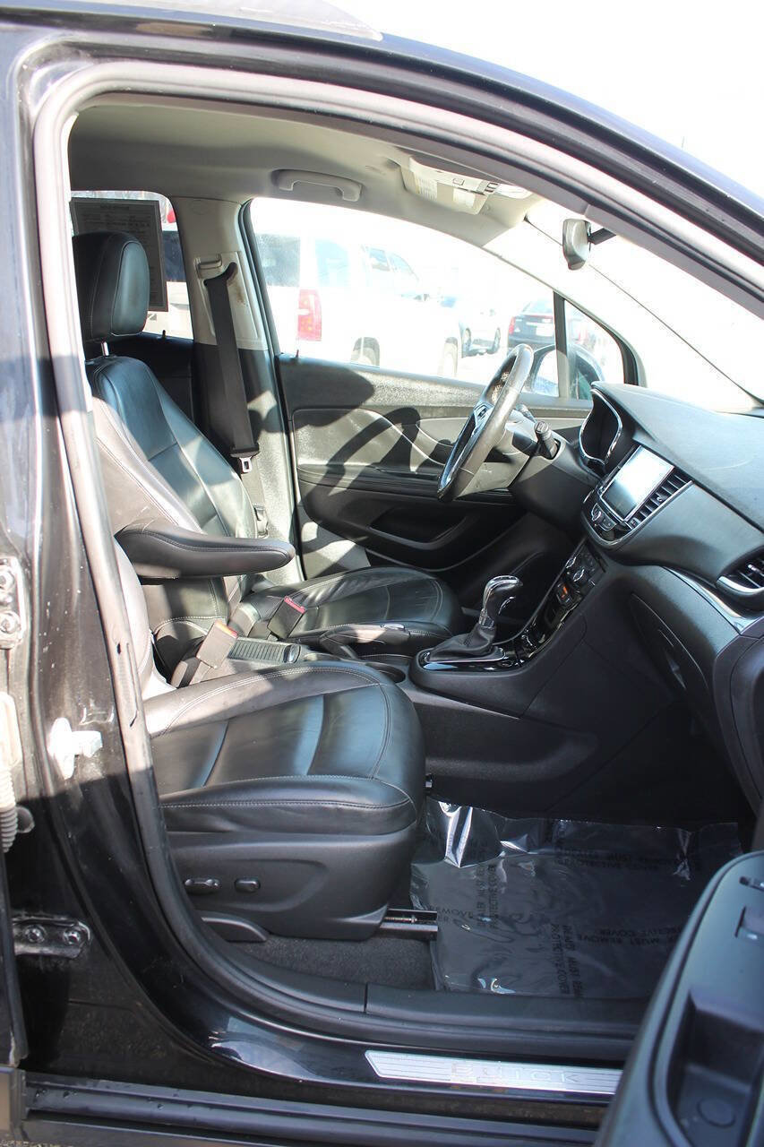 Used 2020 Buick Encore Essence image 23