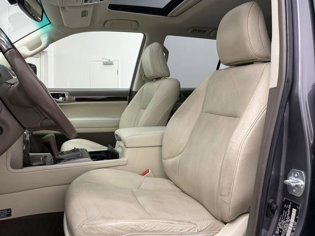 Used 2015 Lexus GX 460 Luxury image 13