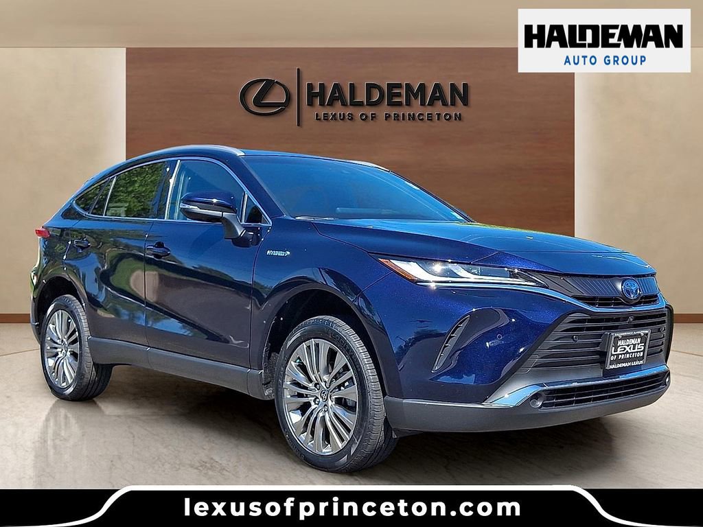 Used 2021 Toyota Venza Limited AWD/4WD image 1